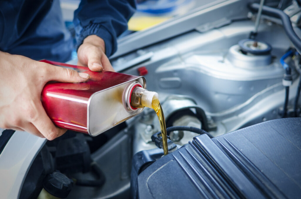 Truck oil change in Willards