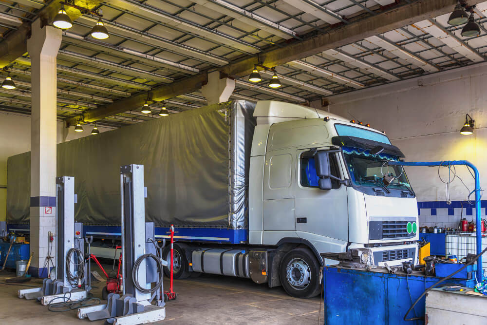 Truck Service shop in Willards